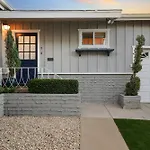 Hills Hideaway By Coastvh - Luxury Midtown 3Br